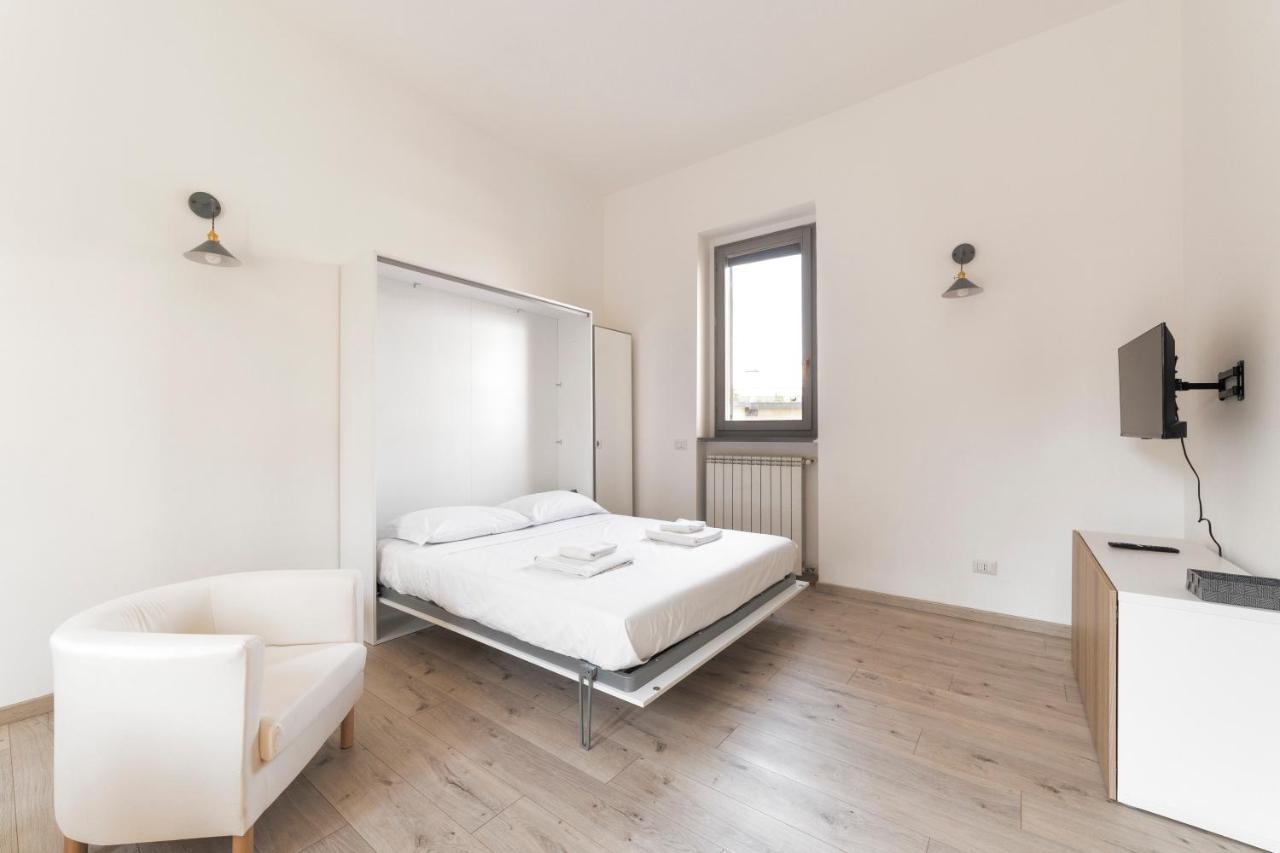 Maciachini Renovated Studio! Milan Luaran gambar