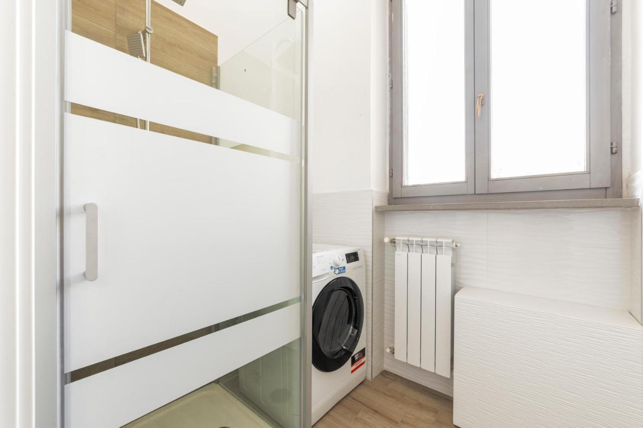 Maciachini Renovated Studio! Milan Luaran gambar