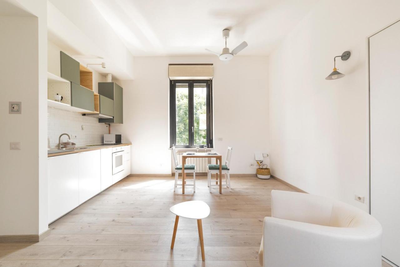 Maciachini Renovated Studio! Milan Luaran gambar
